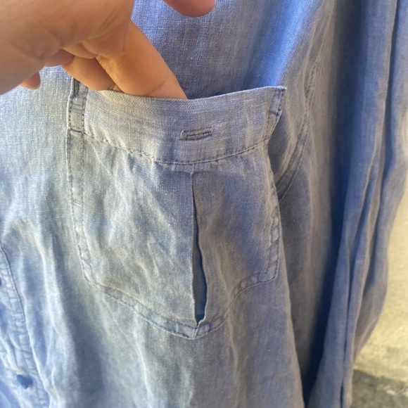 Raffi 100% linen luxury blouse or tunic. Beautiful baby blue color. - Picture 5 of 14